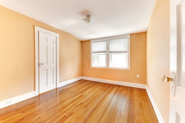 25-27 Lawn Ave 2, Quincy, MA 02169