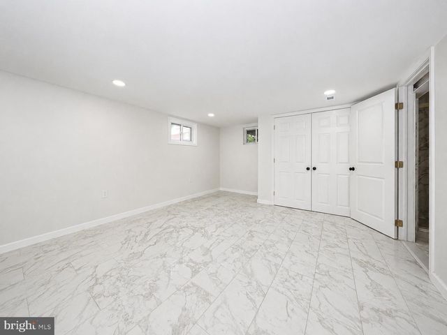 324 VALLEY VIEW RD, Springfield, PA 19064