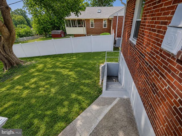 324 VALLEY VIEW RD, Springfield, PA 19064