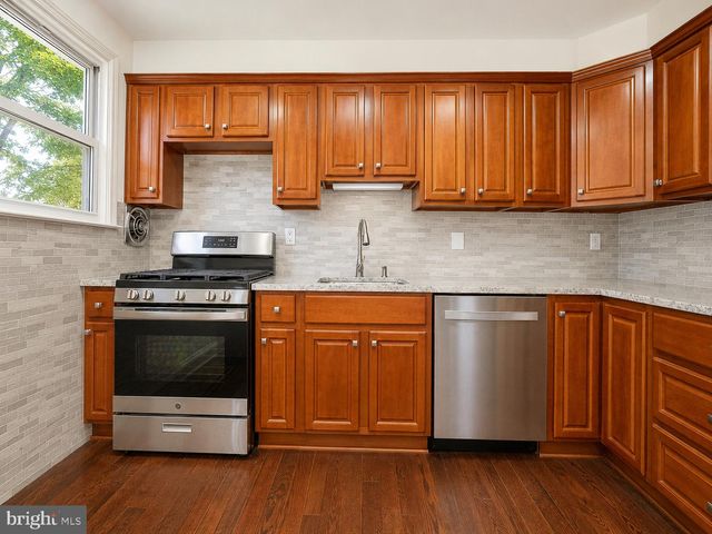 324 VALLEY VIEW RD, Springfield, PA 19064