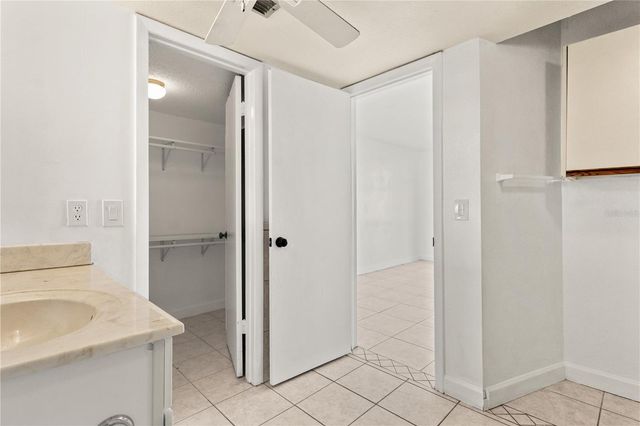 7700 SUN ISLAND DRIVE S 203, South Pasadena, FL 33707