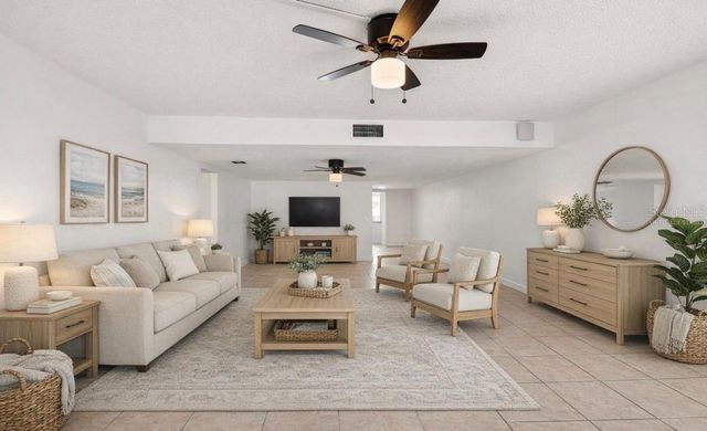 7700 SUN ISLAND DRIVE S 203, South Pasadena, FL 33707