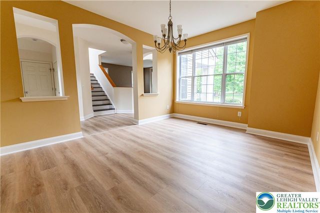 780 Ramblewood Drive, Forks Twp, PA 18040