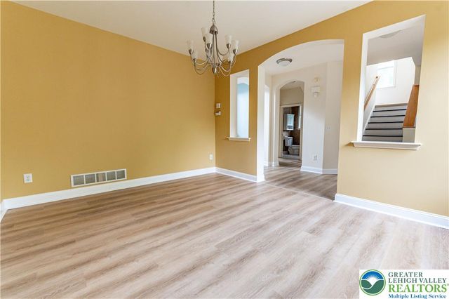780 Ramblewood Drive, Forks Twp, PA 18040