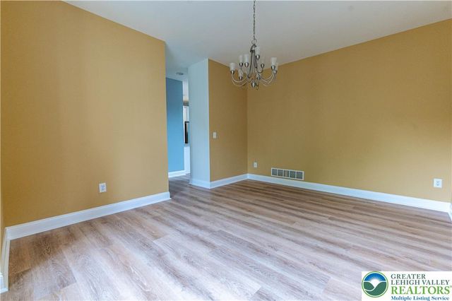 780 Ramblewood Drive, Forks Twp, PA 18040