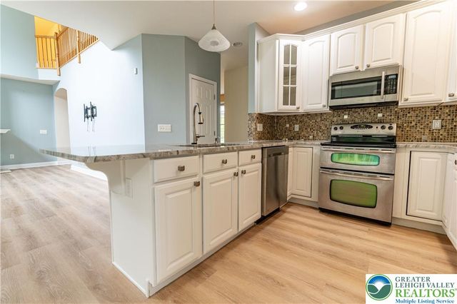 780 Ramblewood Drive, Forks Twp, PA 18040