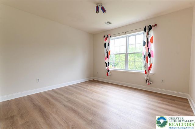 780 Ramblewood Drive, Forks Twp, PA 18040