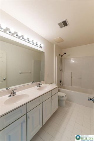 780 Ramblewood Drive, Forks Twp, PA 18040