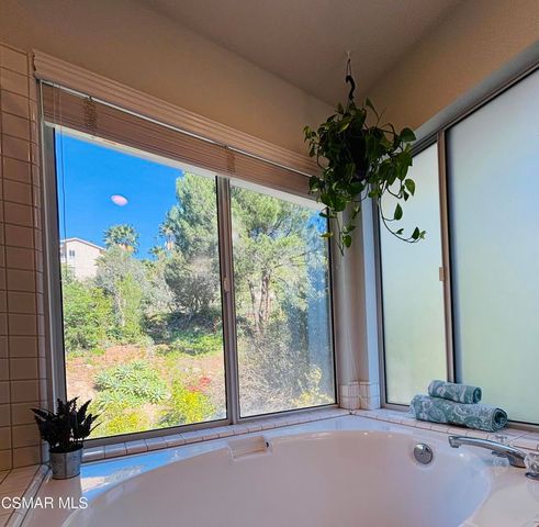 2114 Laura Drive, Escondido, CA 92027