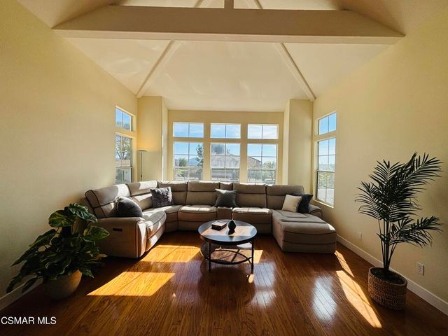 2114 Laura Drive, Escondido, CA 92027