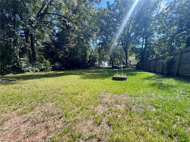 2577 Eastwood Drive, Decatur, GA 30032