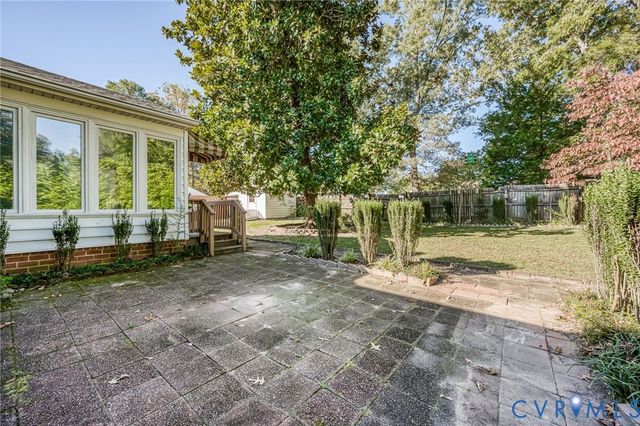 12310 Harrowgate Rd, Chester, VA 23831