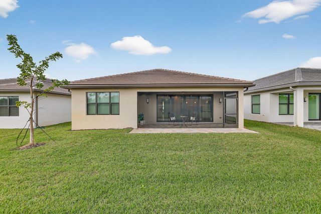 12447 SW Blue Mangrove Parkway, Port St Lucie, FL 34987