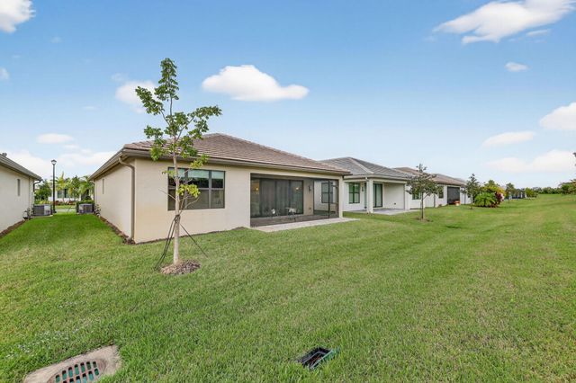 12447 SW Blue Mangrove Parkway, Port St Lucie, FL 34987