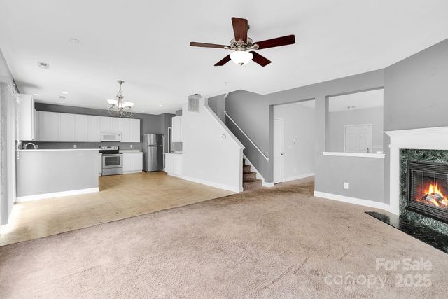 8214 Deodora Cedar Lane, Charlotte, NC 28215