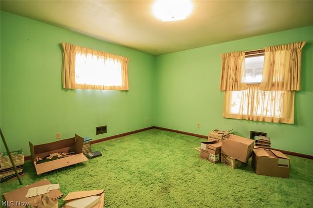 203 Clark Drive, Marietta, OH 45750