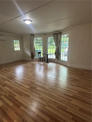 4358 Louis SW Road, Lilburn, GA 30047