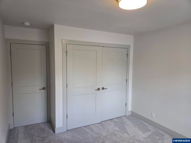 3352 Zane Ln, Eugene, OR 97404