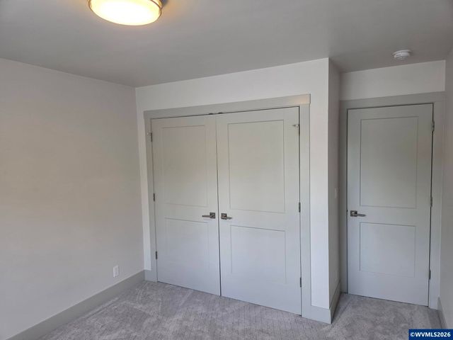 3352 Zane Ln, Eugene, OR 97404