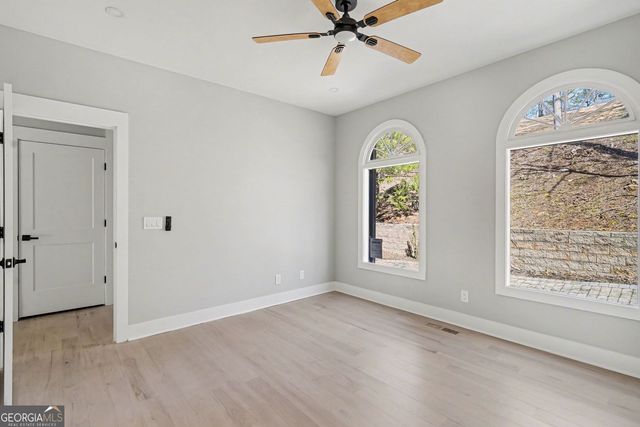 270 Boulder Drive, Roswell, GA 30075