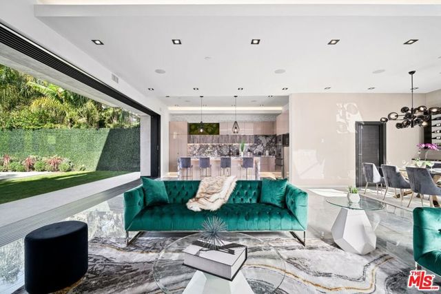 11241 Blix Street, Toluca Lake, CA 91602