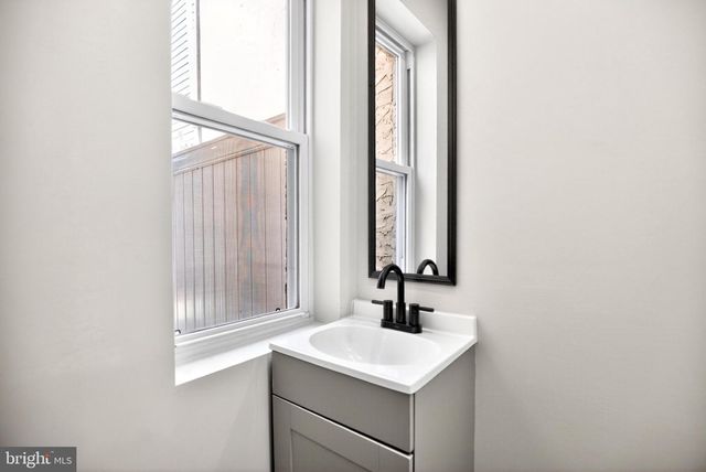 1230 S HARMONY ST, Philadelphia, PA 19146