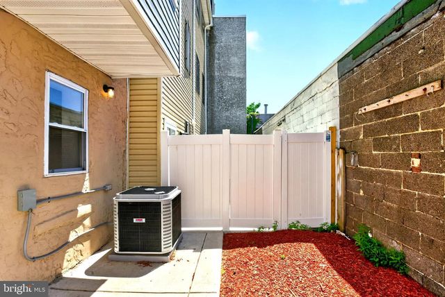 1230 S HARMONY ST, Philadelphia, PA 19146