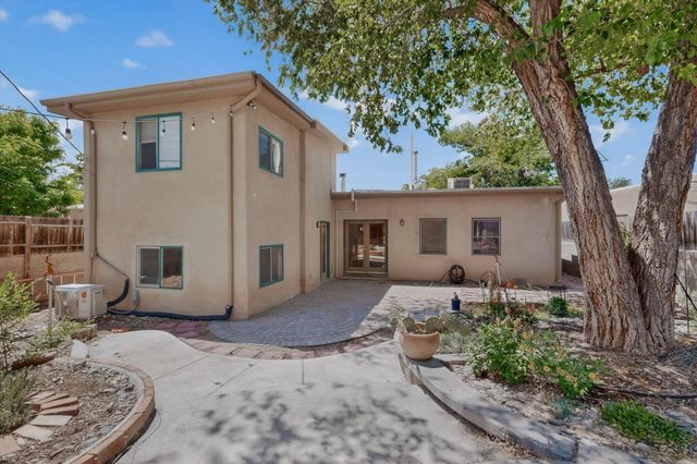 1206 Dartmouth Drive NE, Albuquerque, NM 87106