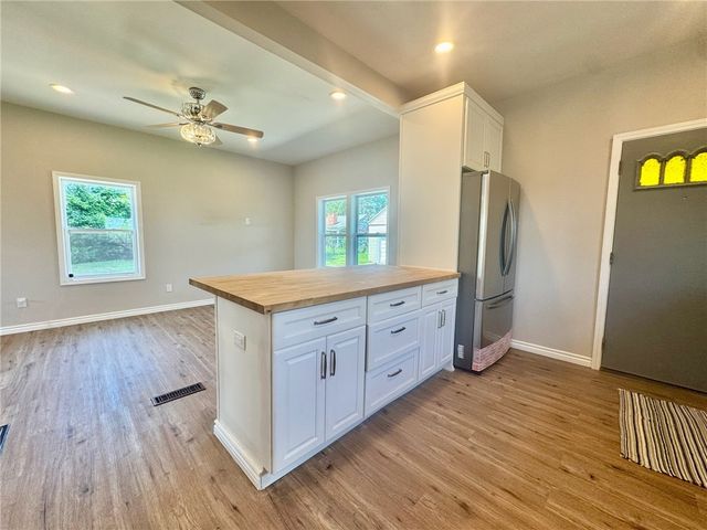 514 Ridge Avenue, Chartiers, PA 15317