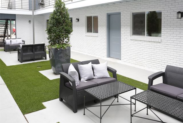 404 E 9th Street 4-208, Dallas, TX 75203