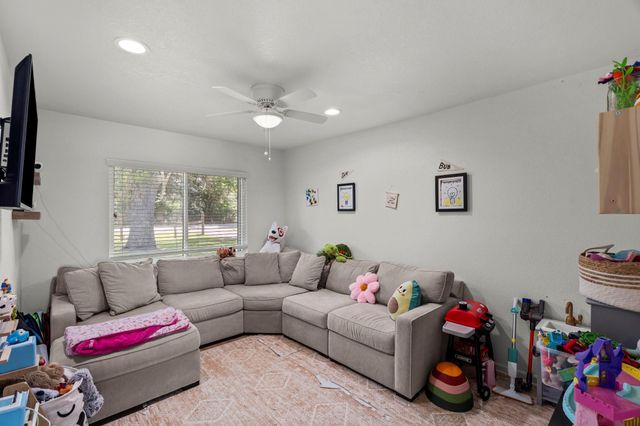 14914 Ash Street, Santa Fe, TX 77517