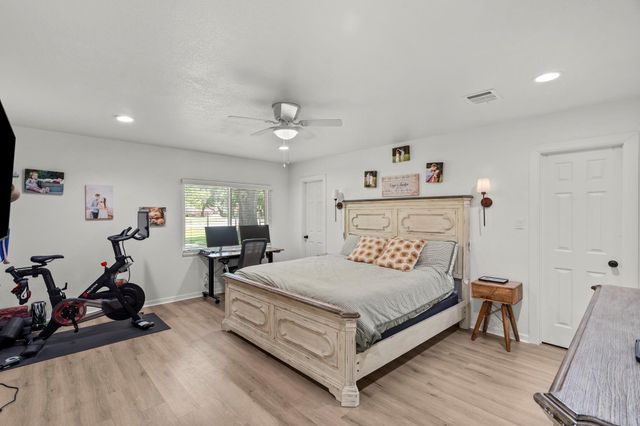 14914 Ash Street, Santa Fe, TX 77517