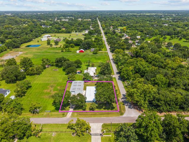 14914 Ash Street, Santa Fe, TX 77517