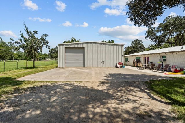 14914 Ash Street, Santa Fe, TX 77517