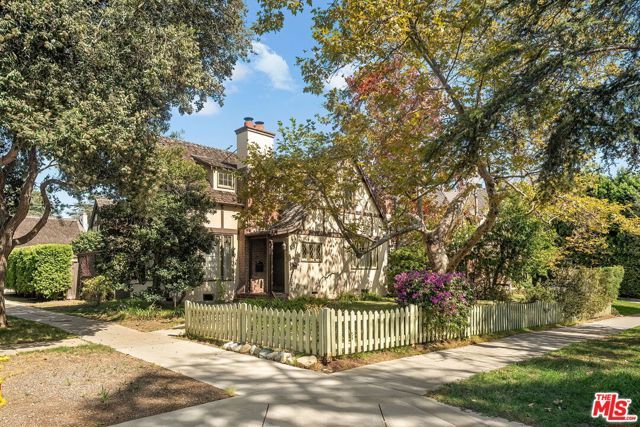 1902 Georgina Avenue, Santa Monica, CA 90402