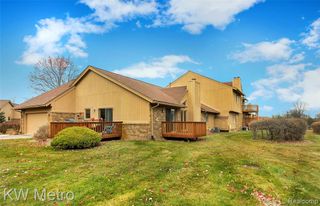 6129 Westbrooke Drive, West Bloomfield, MI 48322