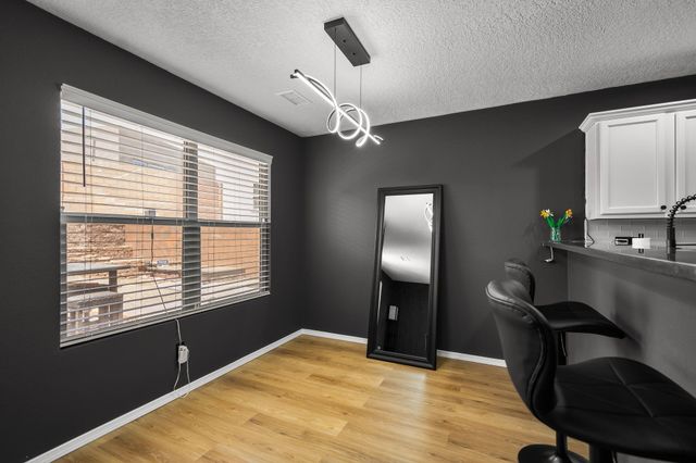 5035 Ojos Azul Court NW, Albuquerque, NM 87120