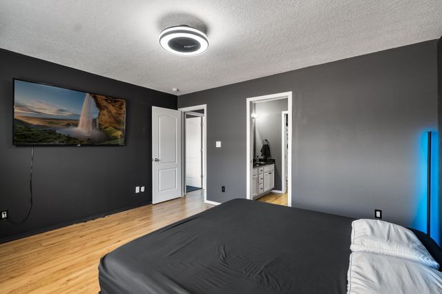 5035 Ojos Azul Court NW, Albuquerque, NM 87120