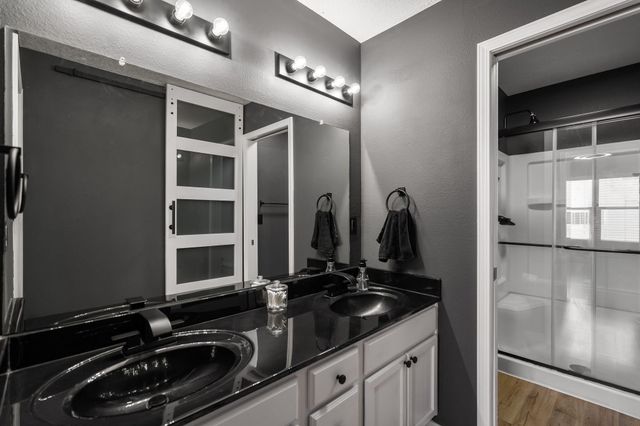5035 Ojos Azul Court NW, Albuquerque, NM 87120