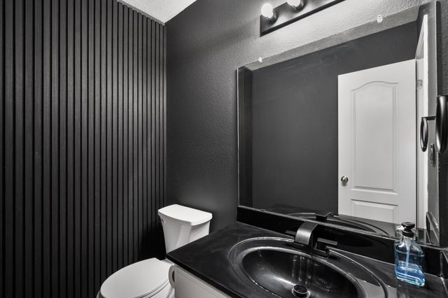 5035 Ojos Azul Court NW, Albuquerque, NM 87120