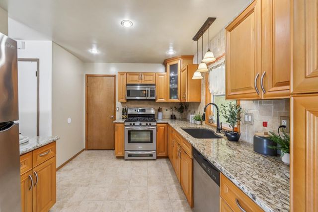 2280 Zoria Circle, San Jose, CA 95131