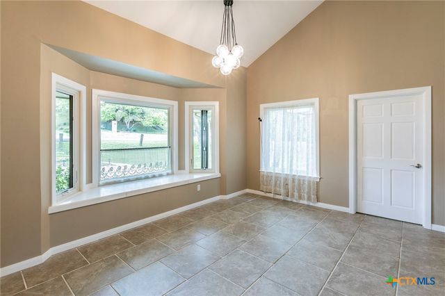 2721 Chisholm Trail, Salado, TX 76571