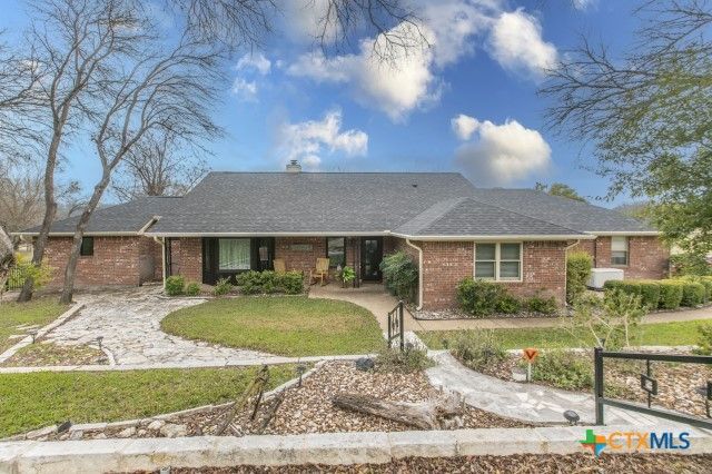 2721 Chisholm Trail, Salado, TX 76571
