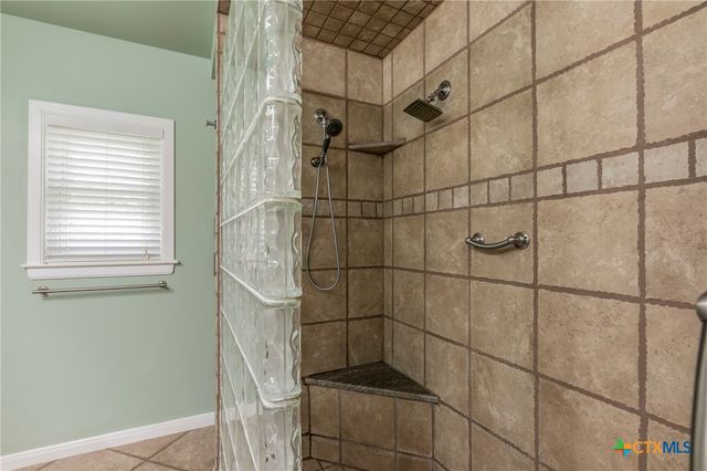 2721 Chisholm Trail, Salado, TX 76571