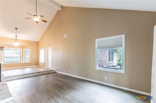 2721 Chisholm Trail, Salado, TX 76571