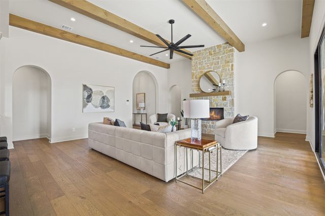 2045 Preserve Trail, Weatherford, TX 76087