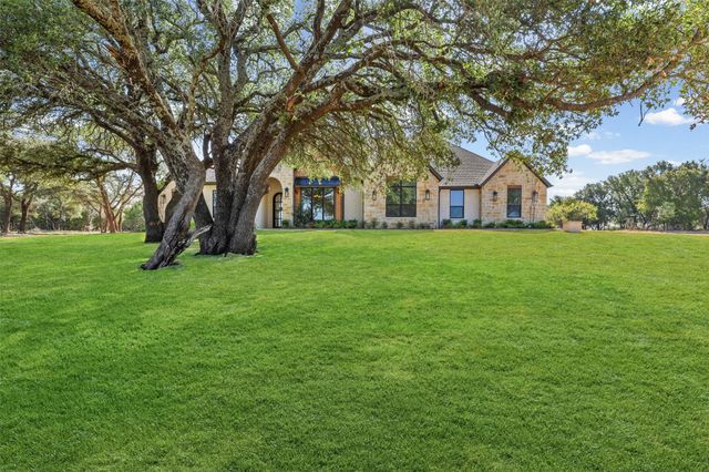 2045 Preserve Trail, Weatherford, TX 76087