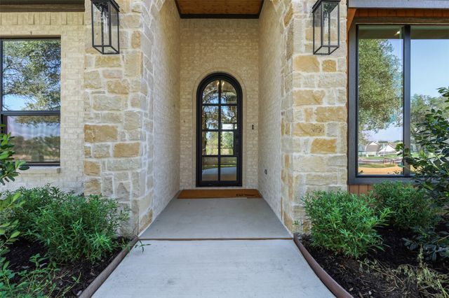 2045 Preserve Trail, Weatherford, TX 76087