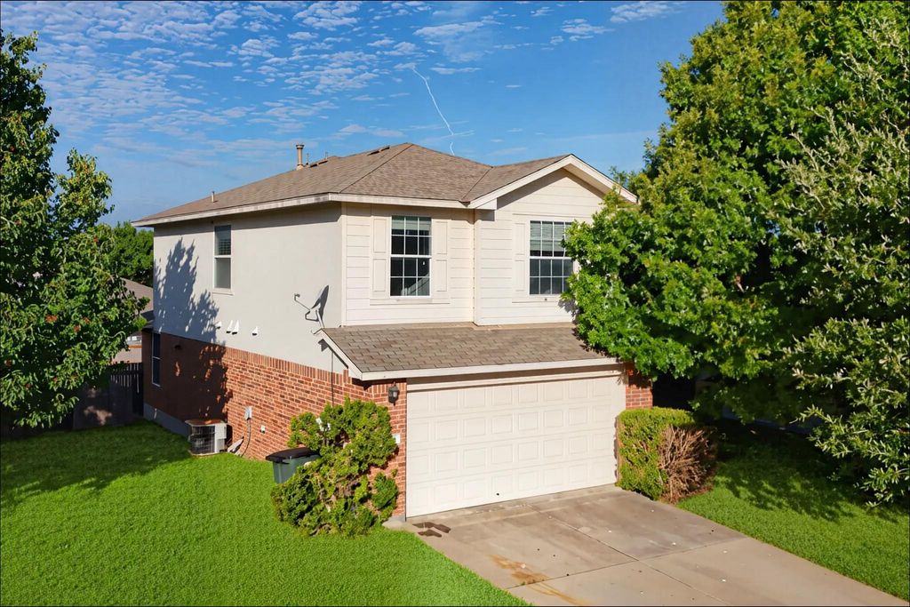 1103 Whitley DR, Leander, TX 78641