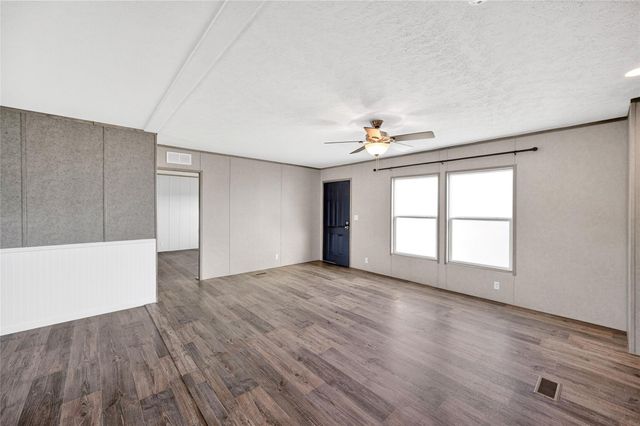 17680 Old Highway 105 E, Conroe, TX 77306